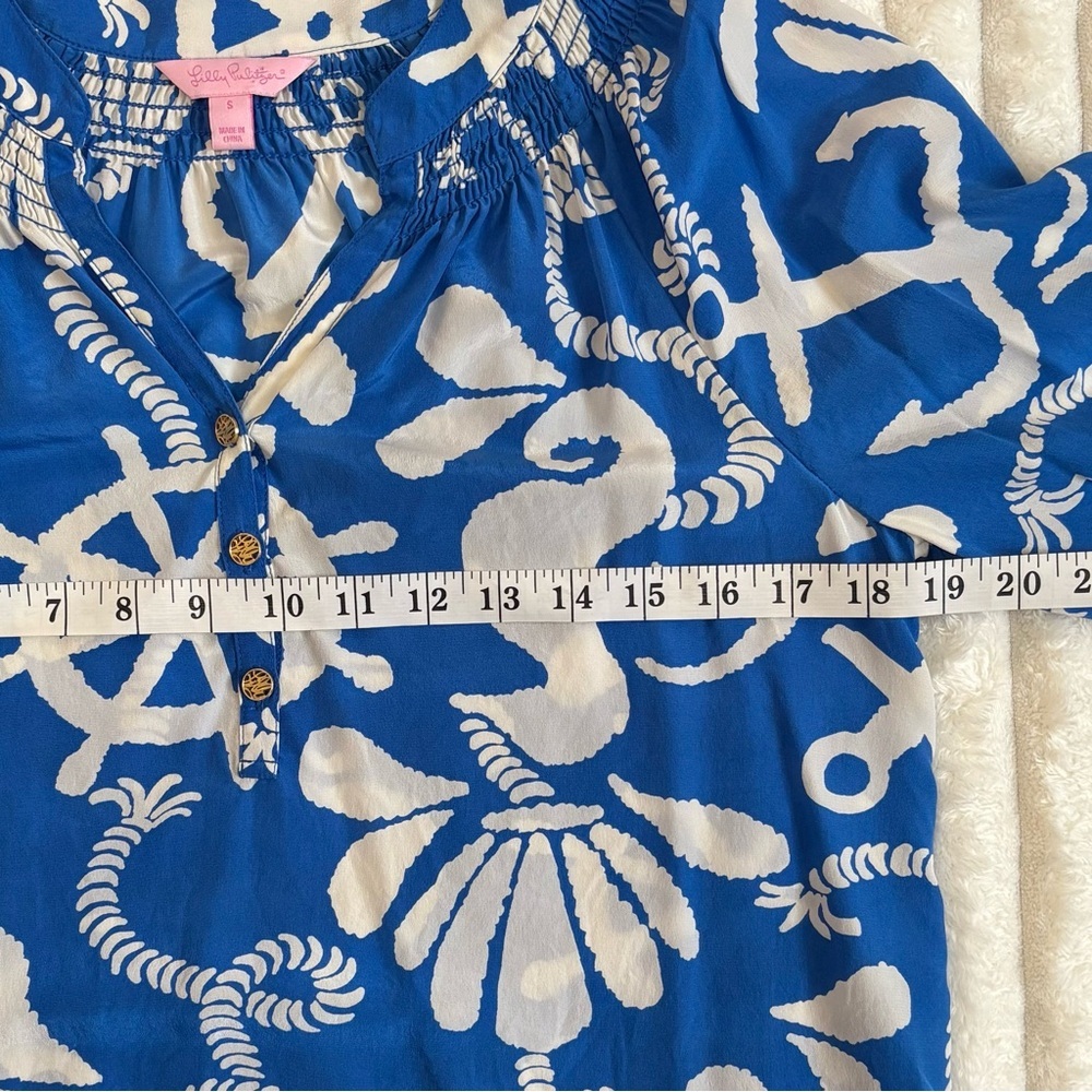LILLY PULITZER Elsa Silk Top Blue Dock Hopper Print Size Small Nautical Blouse - Picture 7 of 9